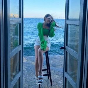 Meet your Posher, Janet